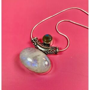 Moonstone & Labradorite Mystic Glow Necklace ✨🤍